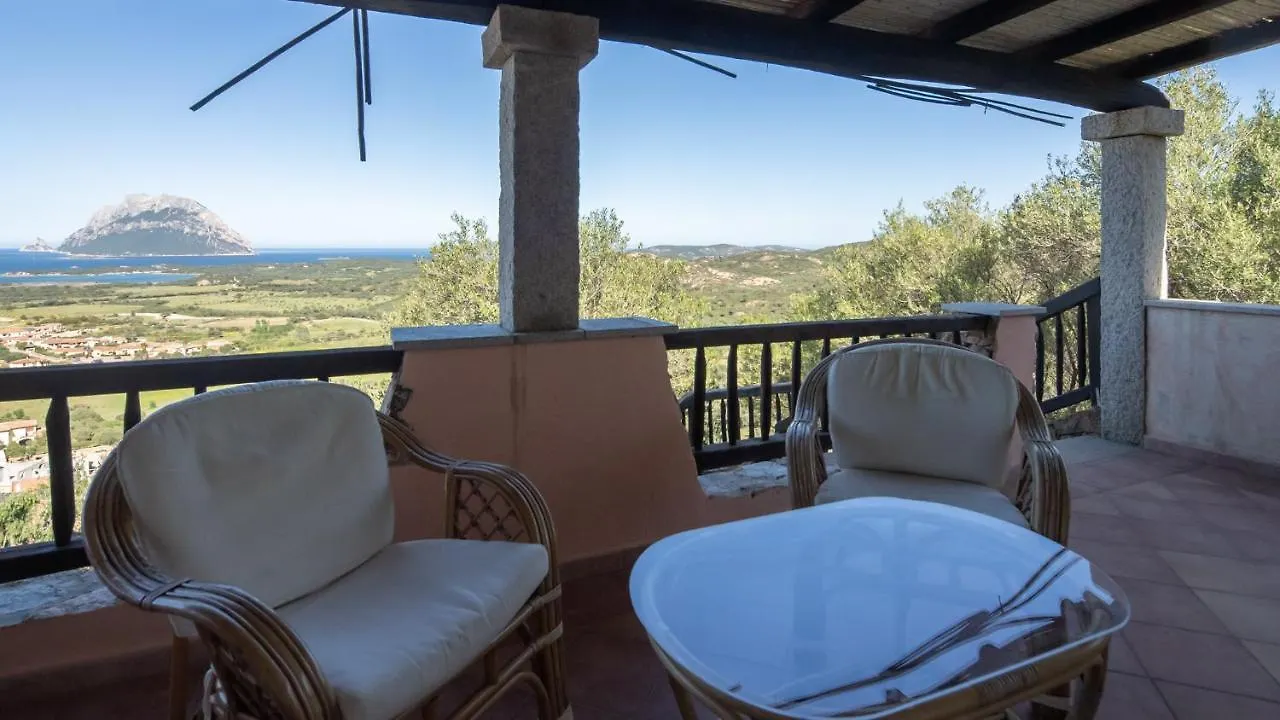 La Rosa Dei Venti Apts Porto San Paolo  Porto San Paolo (Sardinia)