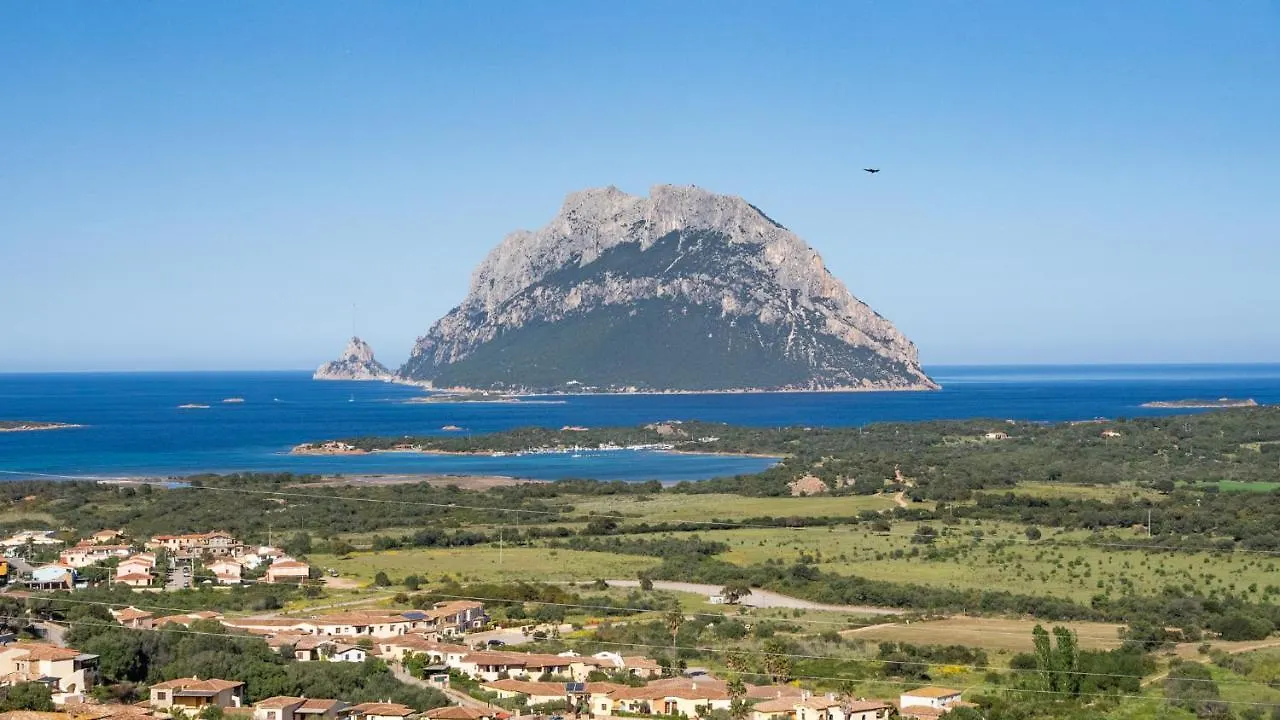 La Rosa Dei Venti Apts Porto San Paolo