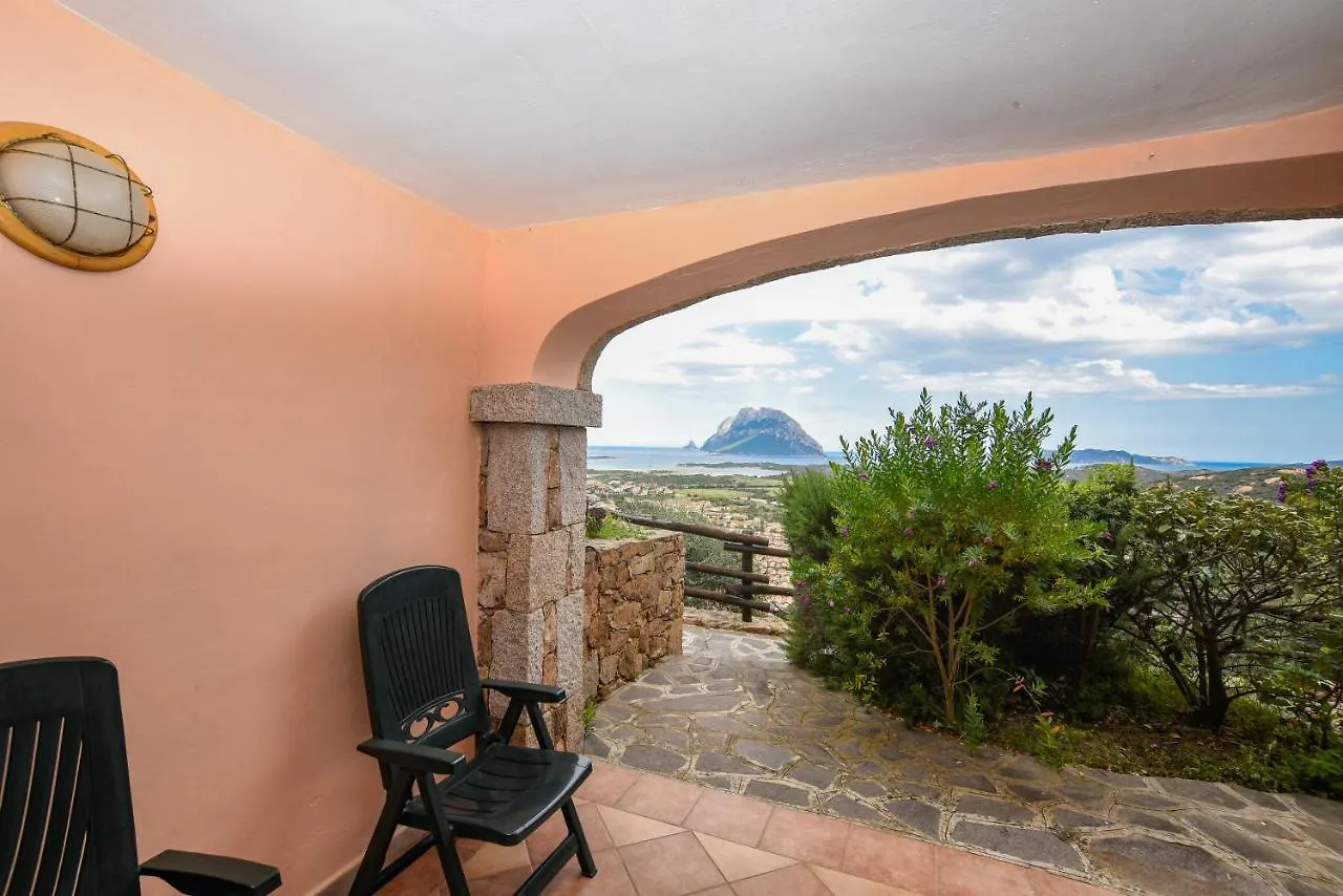 Apartment La Rosa Dei Venti Apts Porto San Paolo